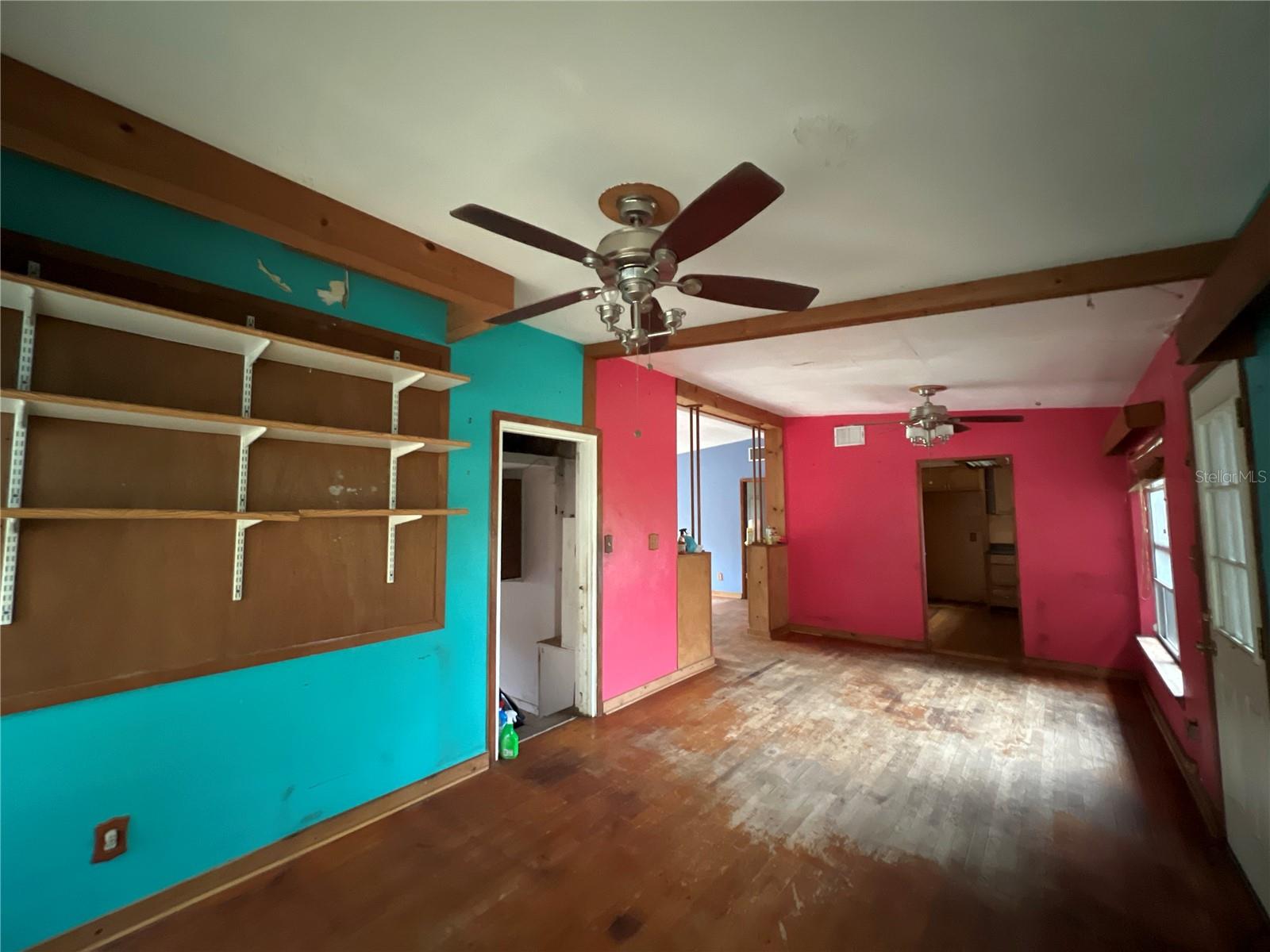 728 SPRINGVIEW DR