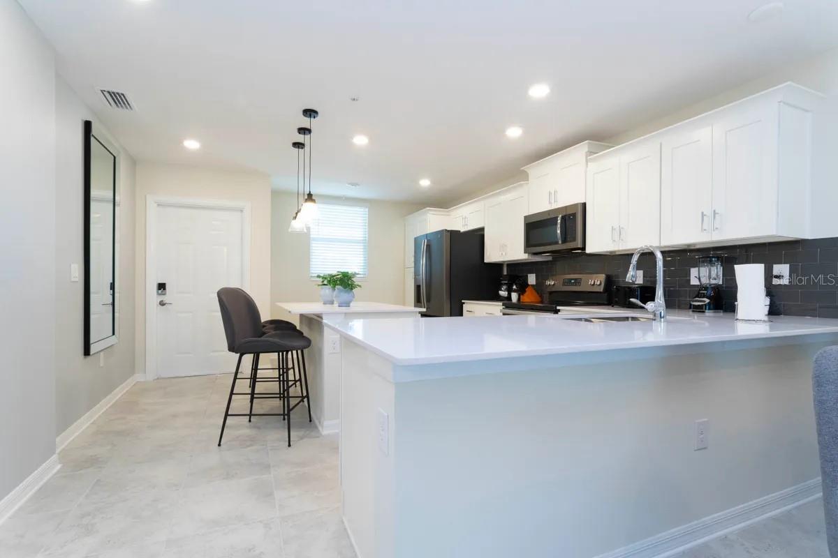 3161 PARADOX CIR #304