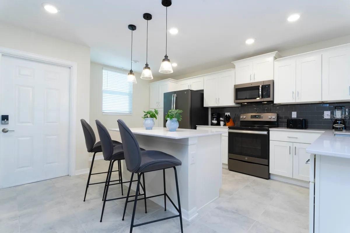 3161 PARADOX CIR #304