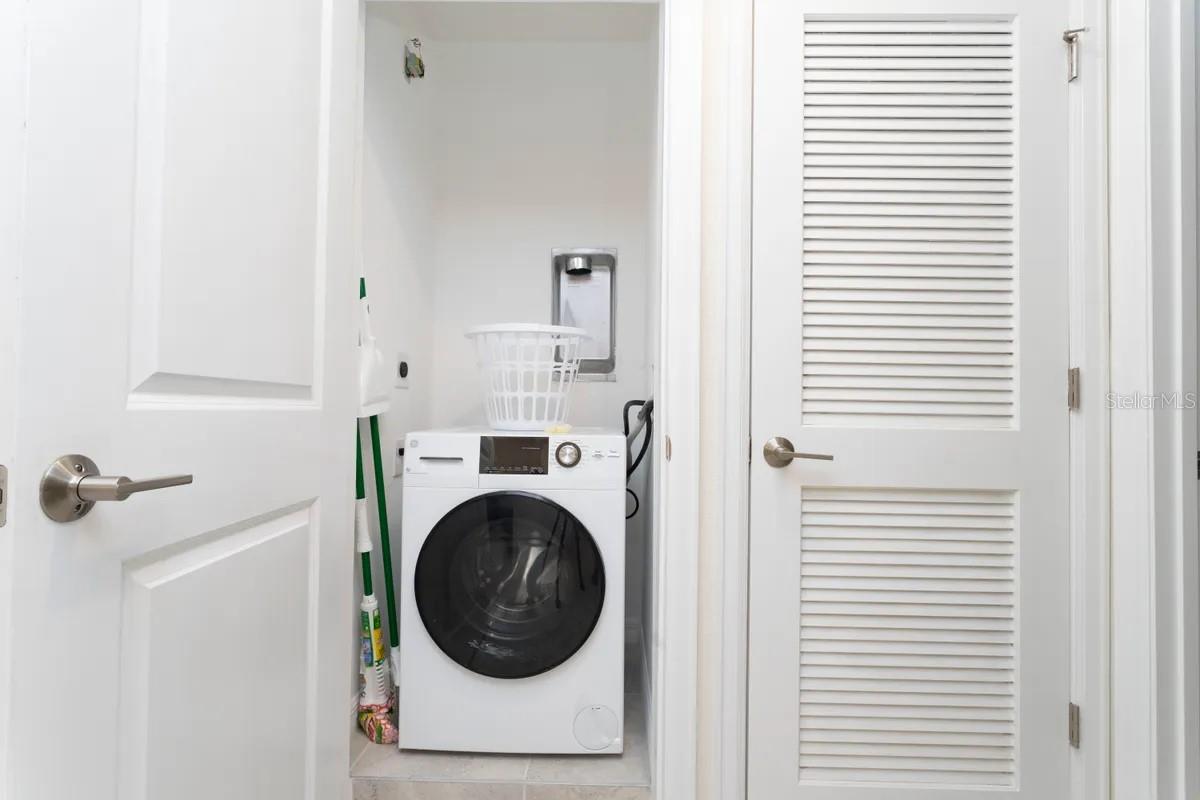 3161 PARADOX CIR #304