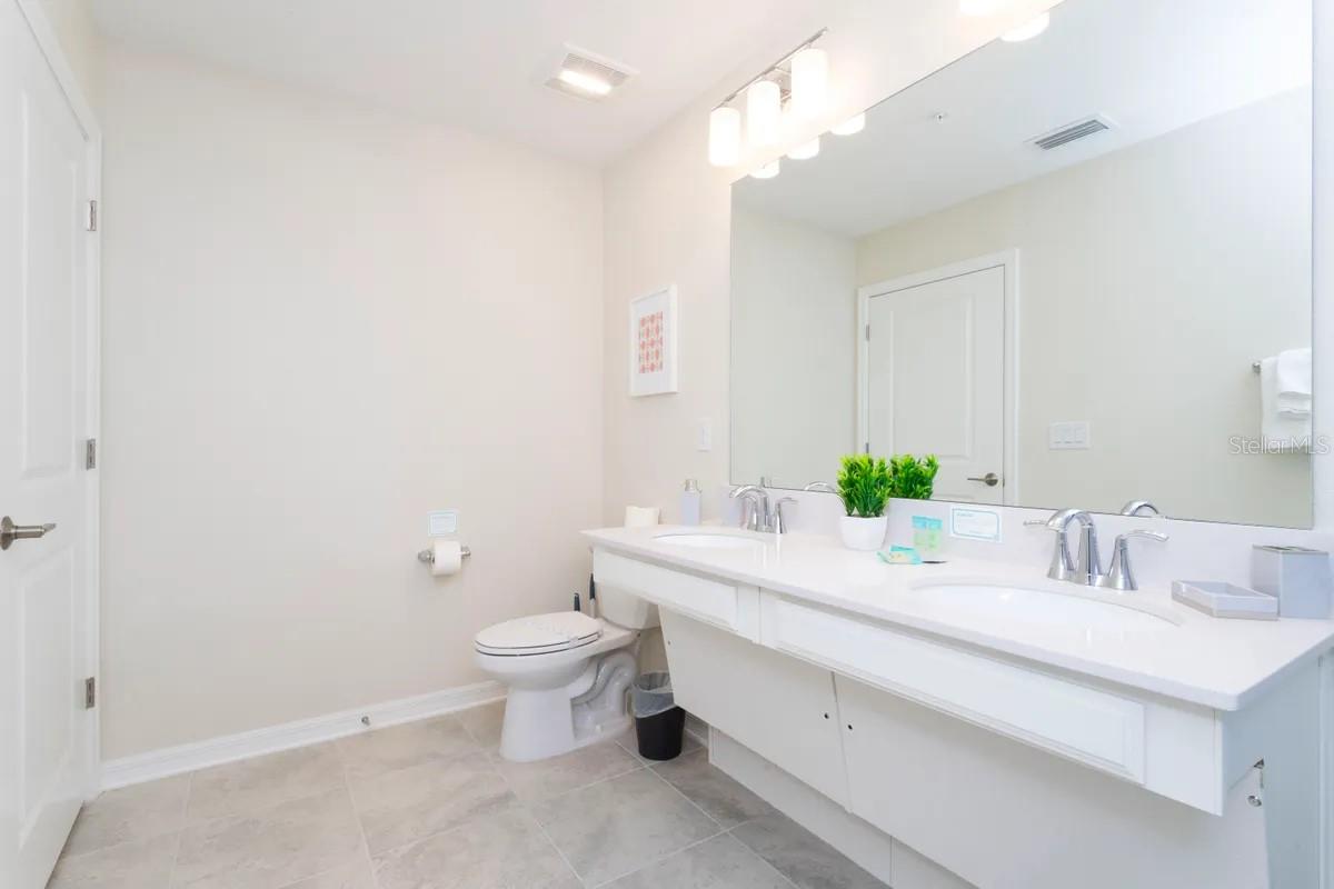 3161 PARADOX CIR #304