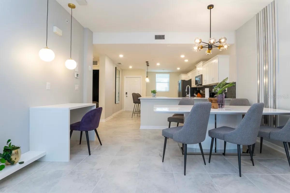 3161 PARADOX CIR #304