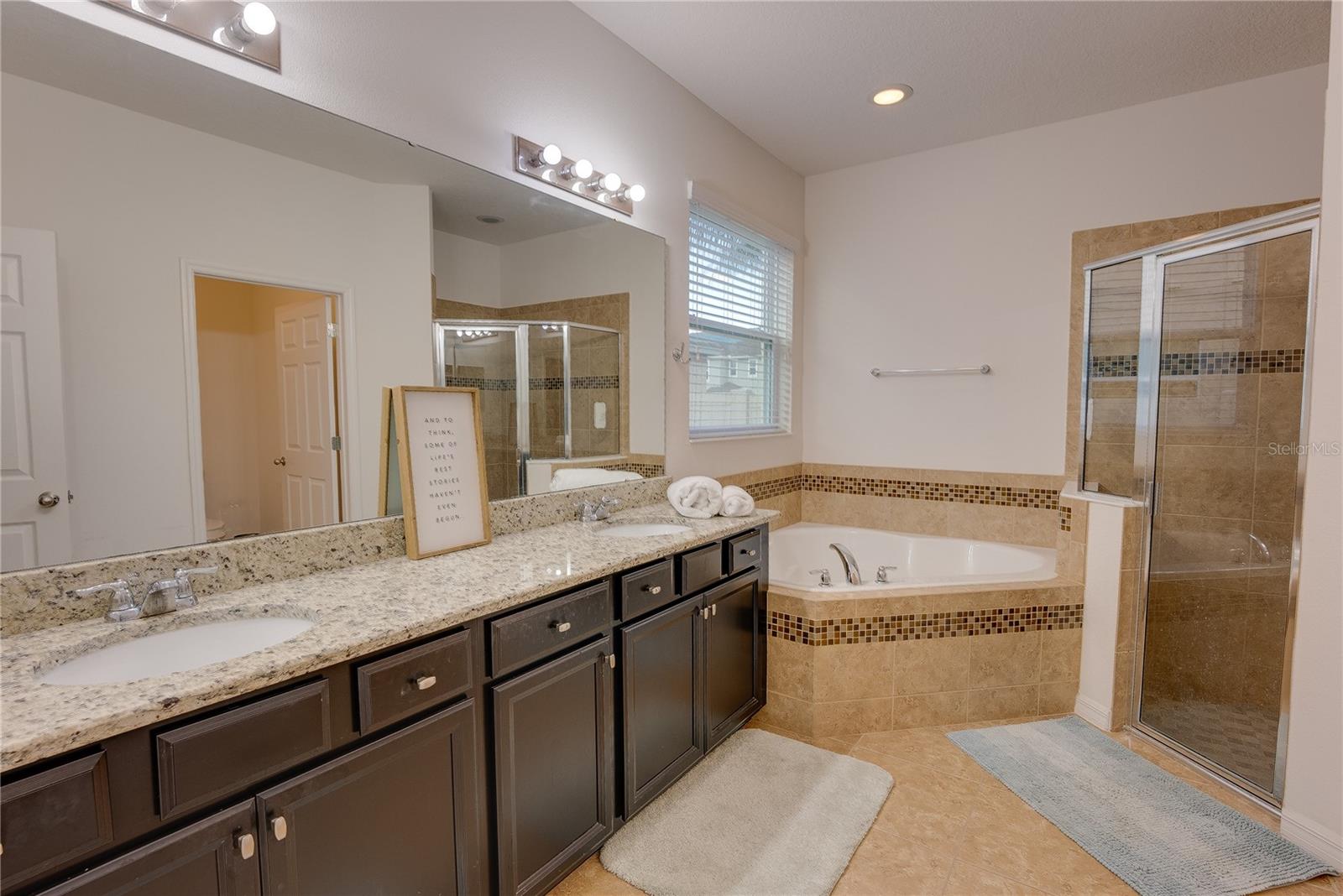5201 VILLA ROSA AVE