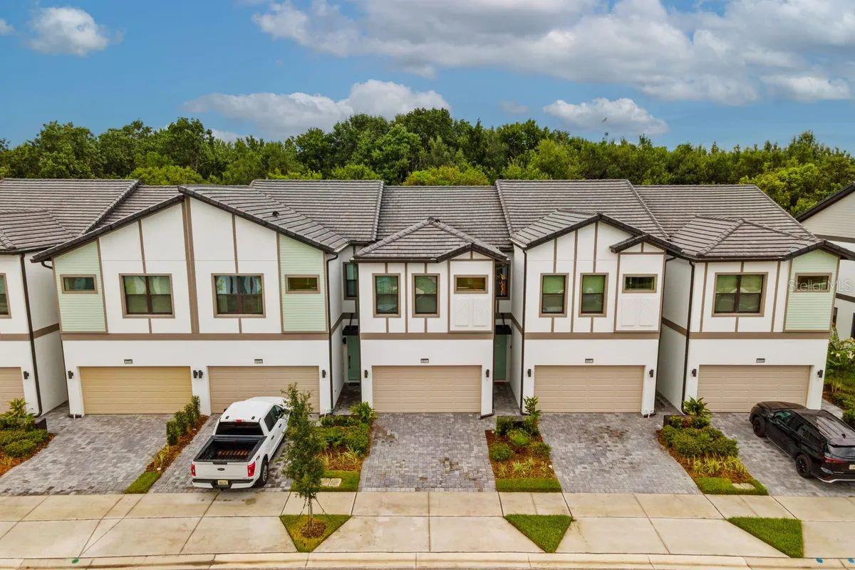 10317 EBB TIDE LN