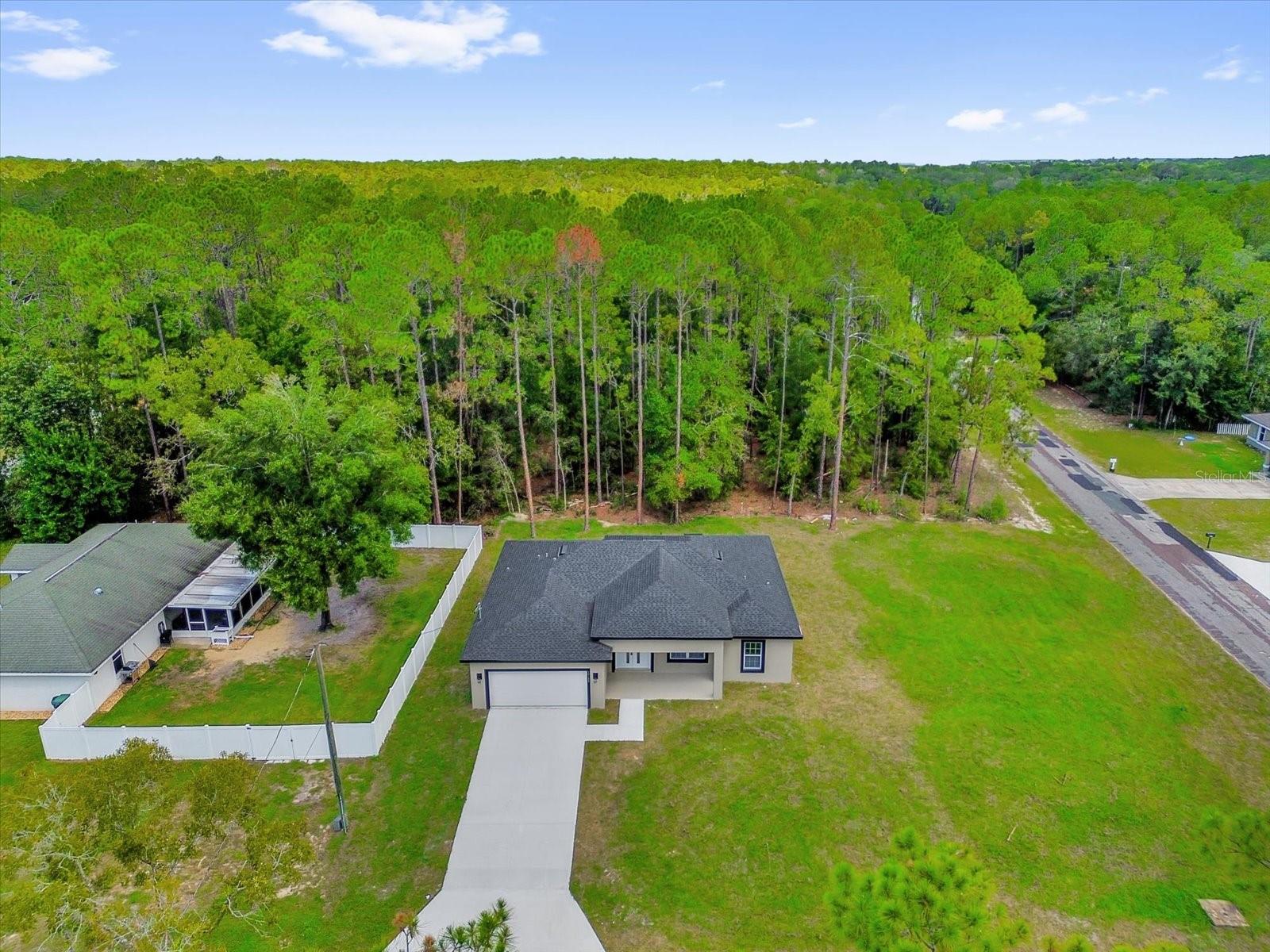 10188 N EMPRESS CIR