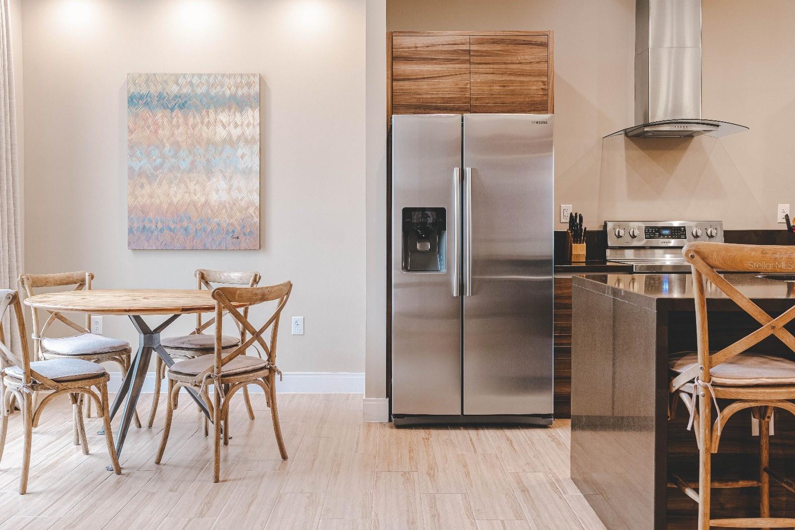 3045 ROCKEFELLER WAY