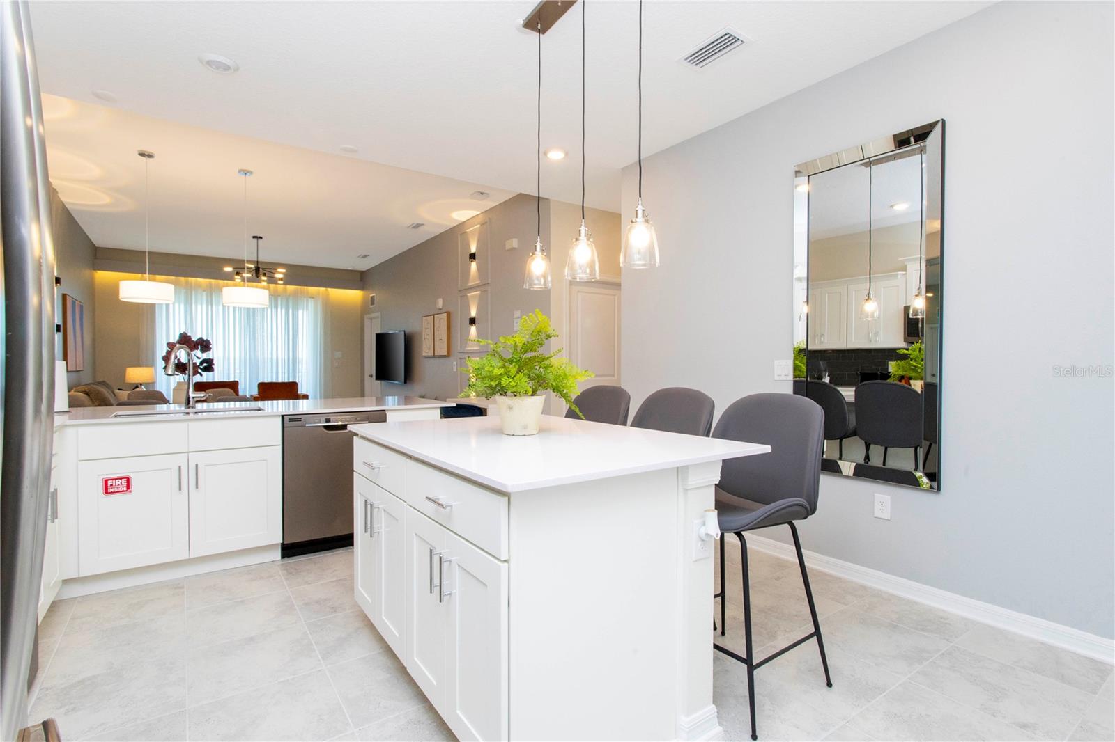 3161 PARADOX CIR #403