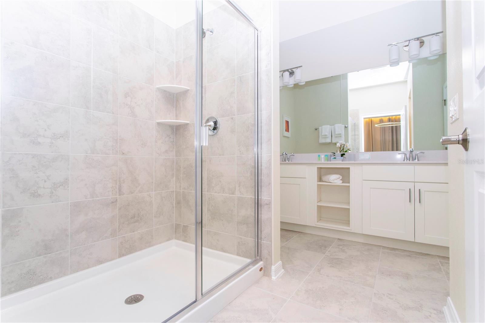 3161 PARADOX CIR #403