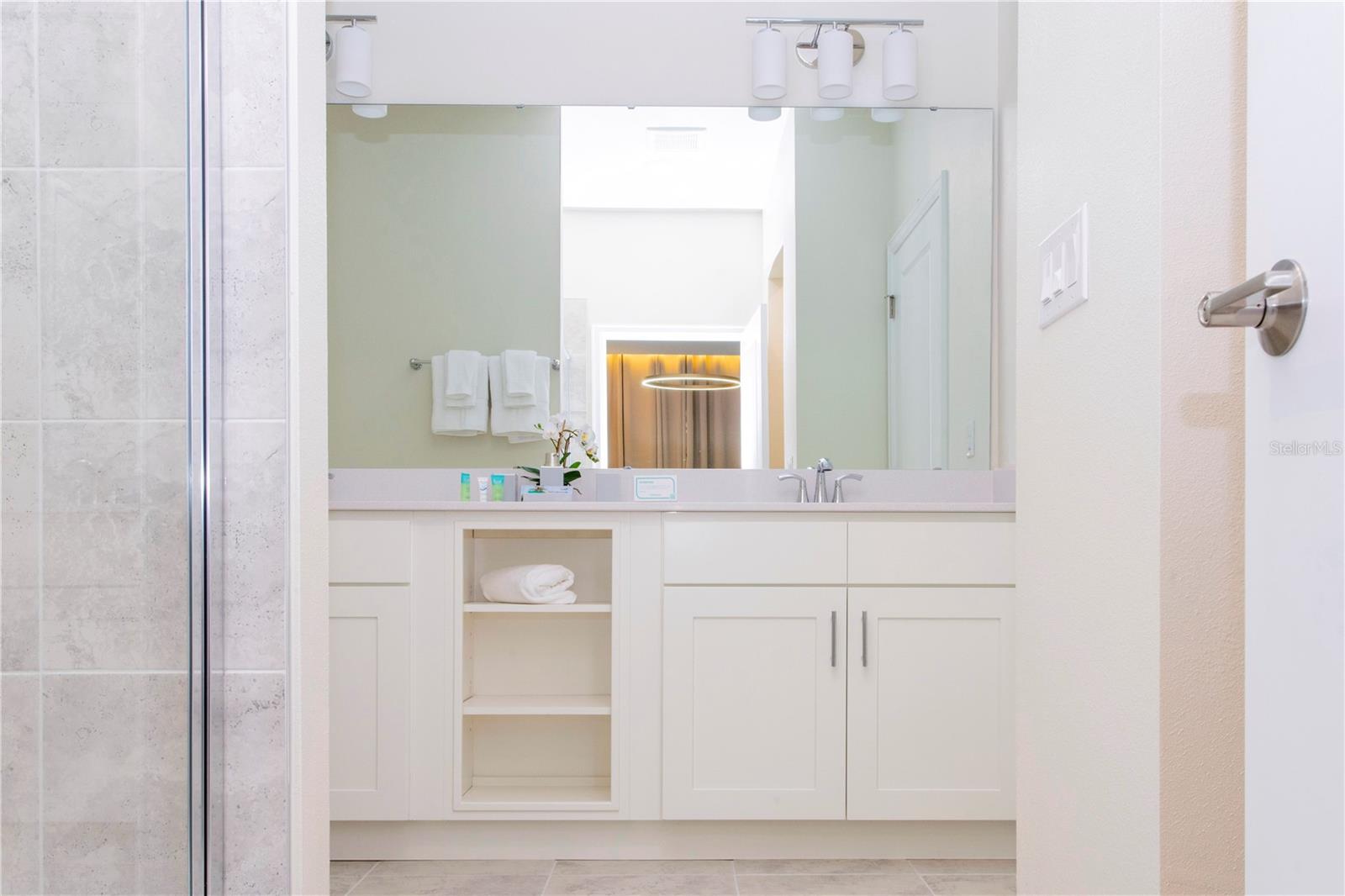 3161 PARADOX CIR #403