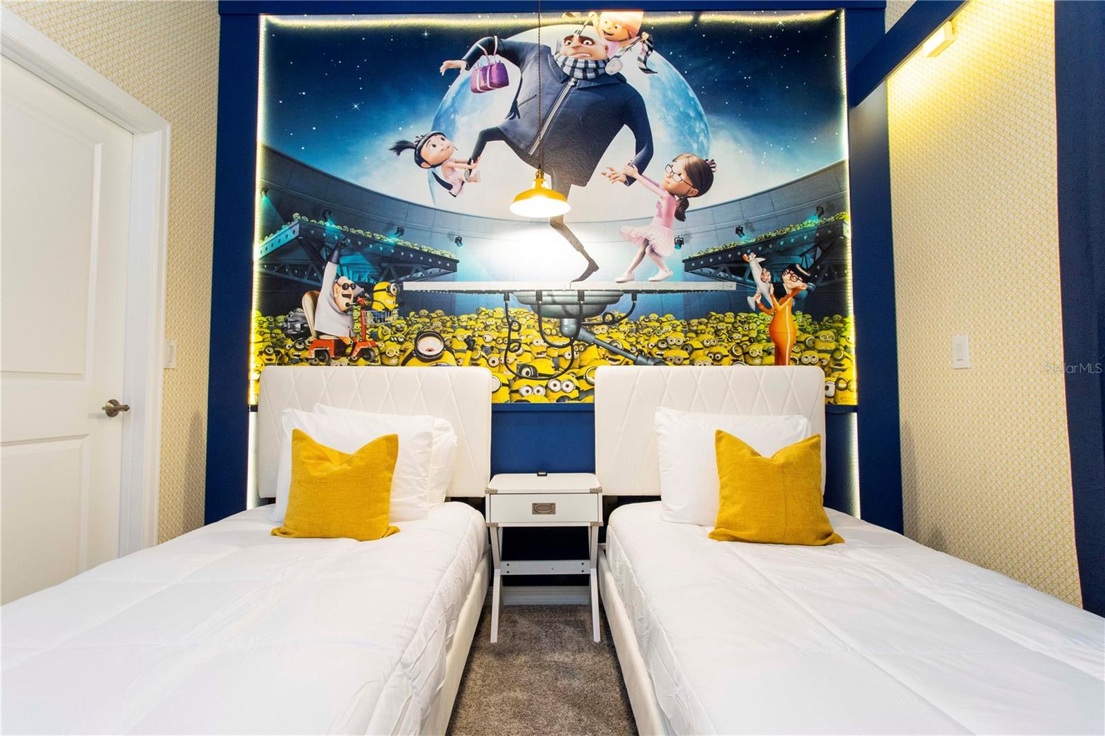 3161 PARADOX CIR #403