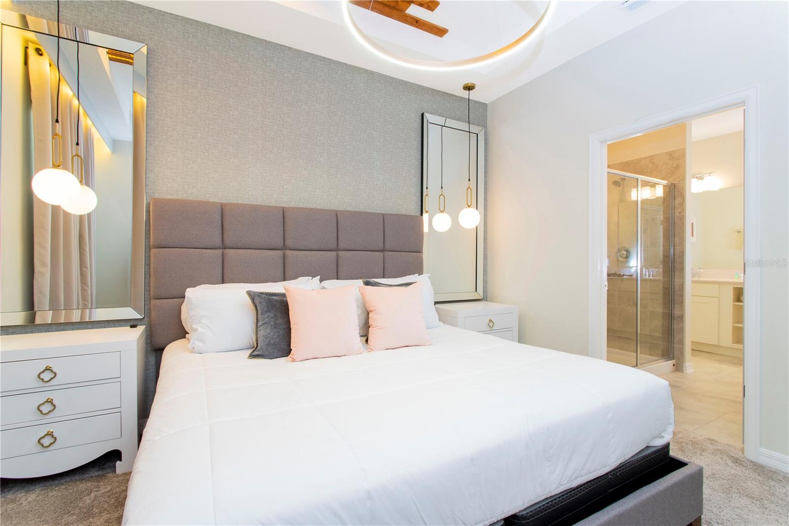 3161 PARADOX CIR #403