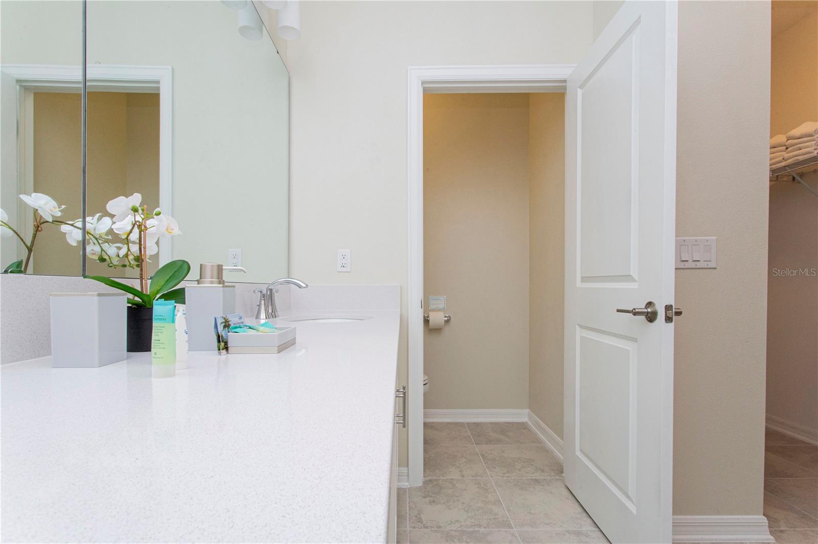 3161 PARADOX CIR #403