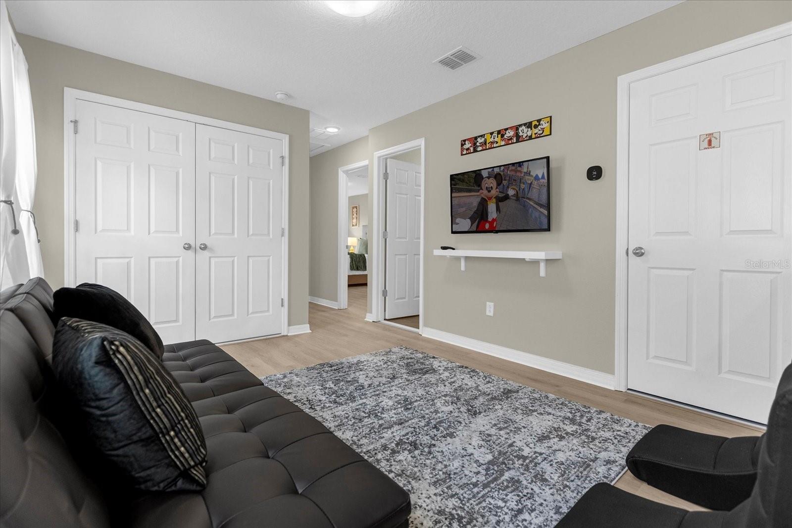 1555 CAREY PALM CIR