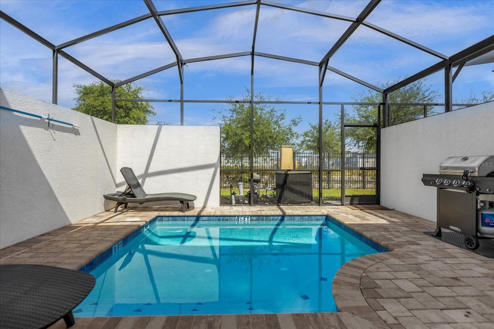 1555 CAREY PALM CIR