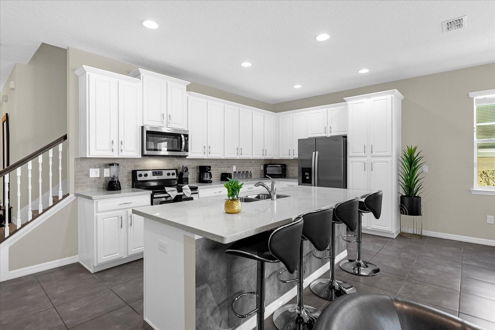1555 CAREY PALM CIR