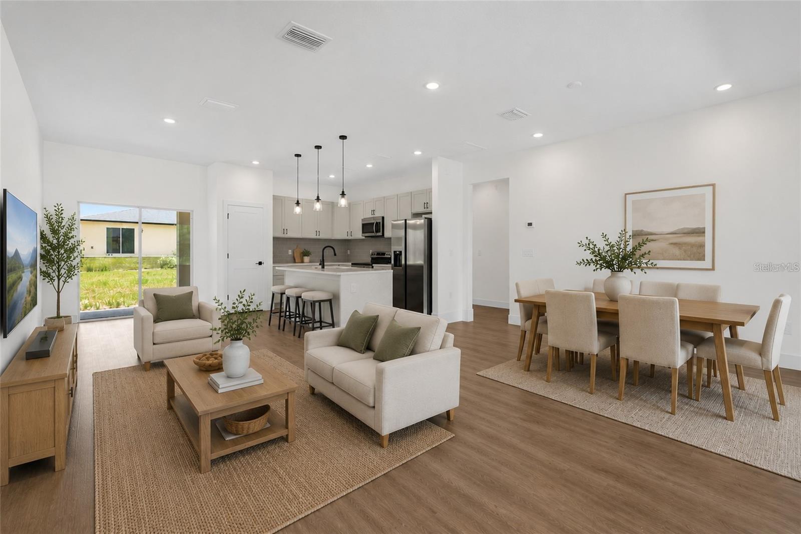 6476 N SANDBORN LOOP