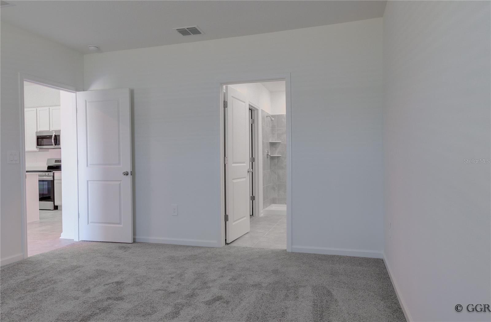 1496 BRENTWOOD DR