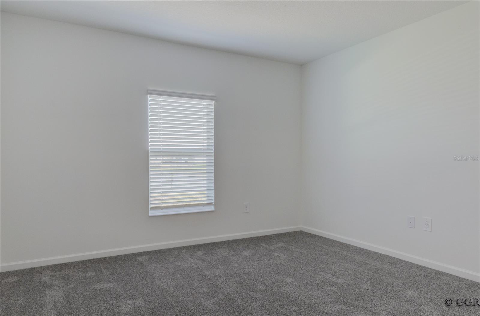 1496 BRENTWOOD DR