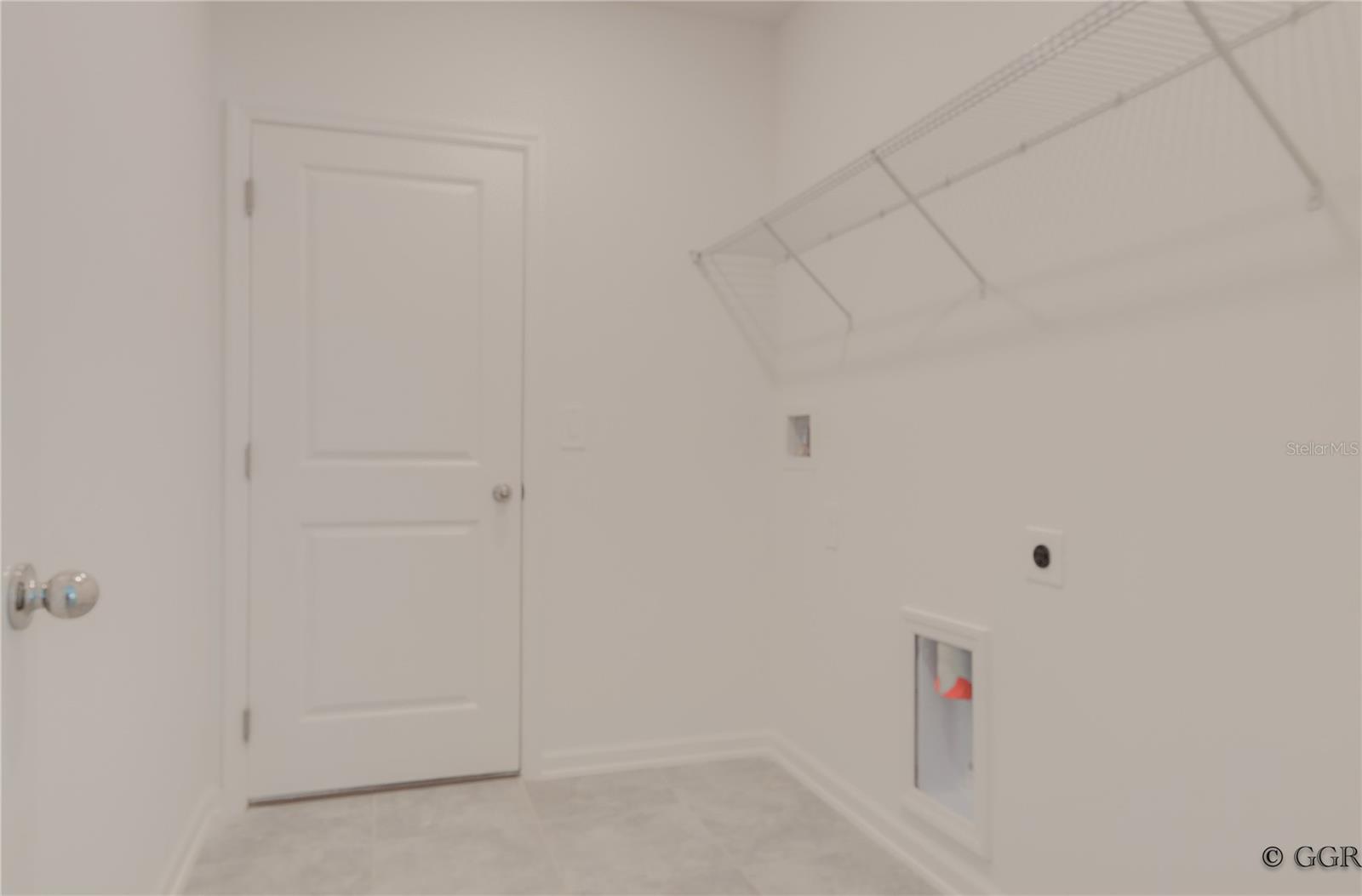 1496 BRENTWOOD DR