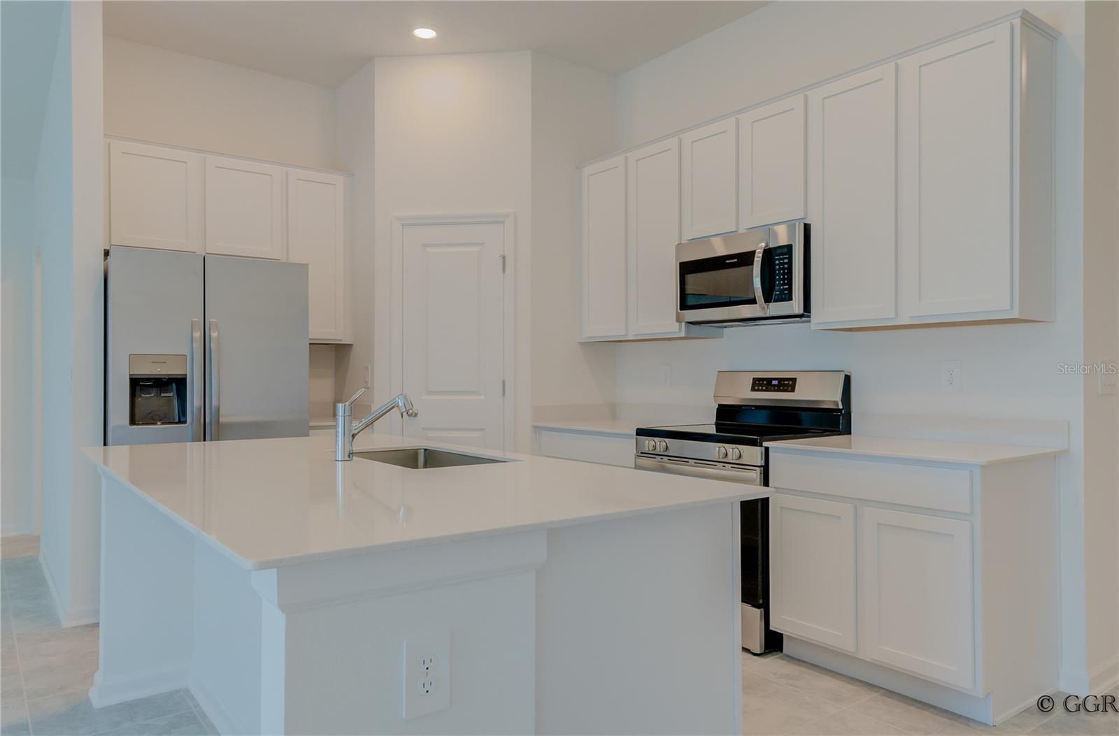 1496 BRENTWOOD DR