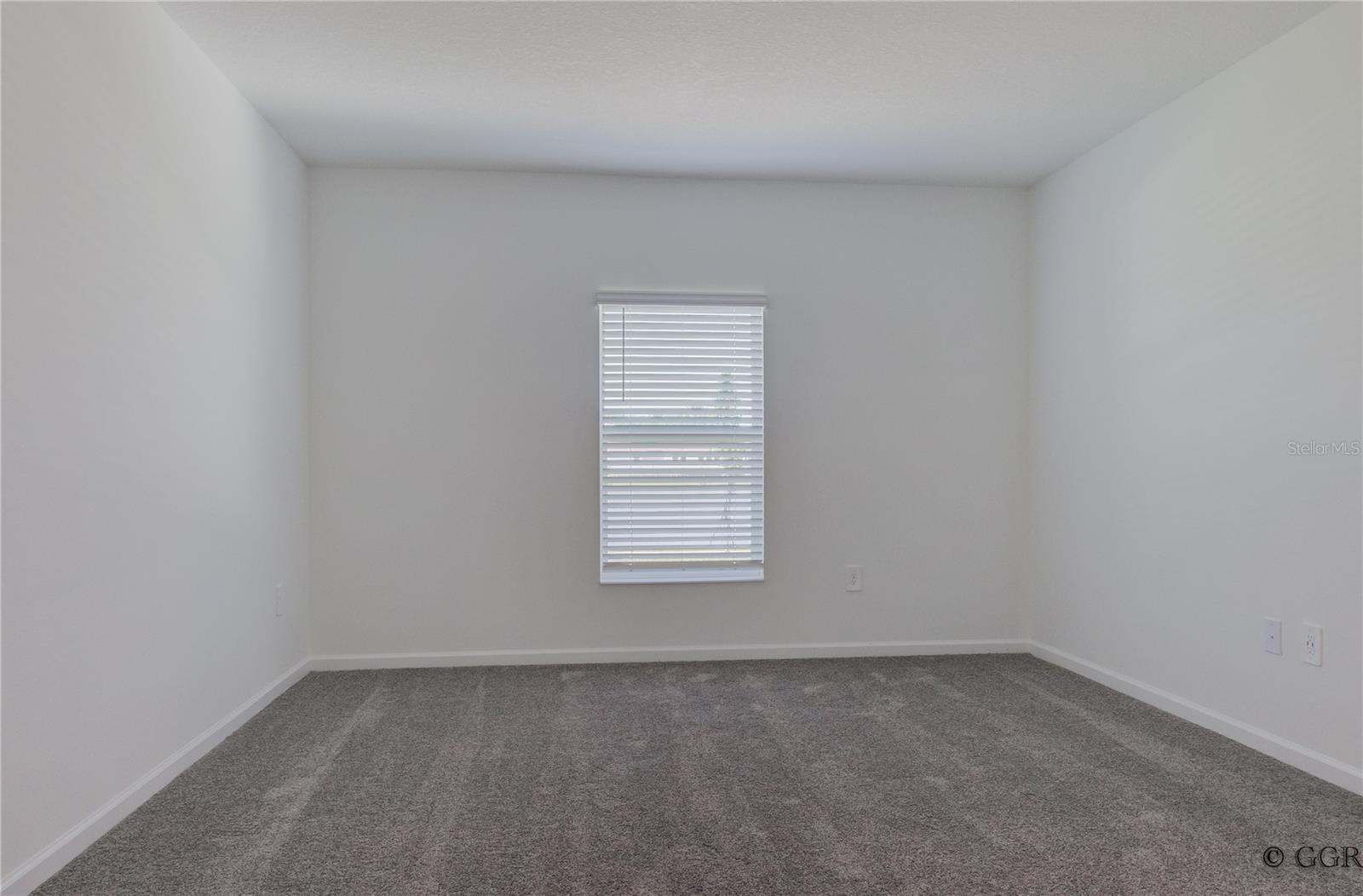 1496 BRENTWOOD DR