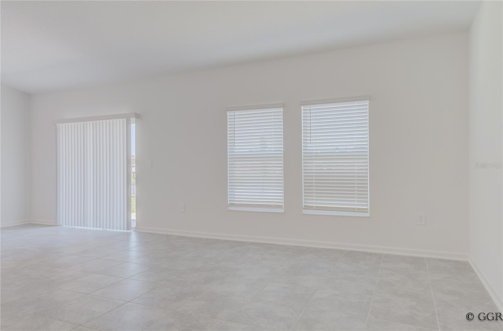 1496 BRENTWOOD DR