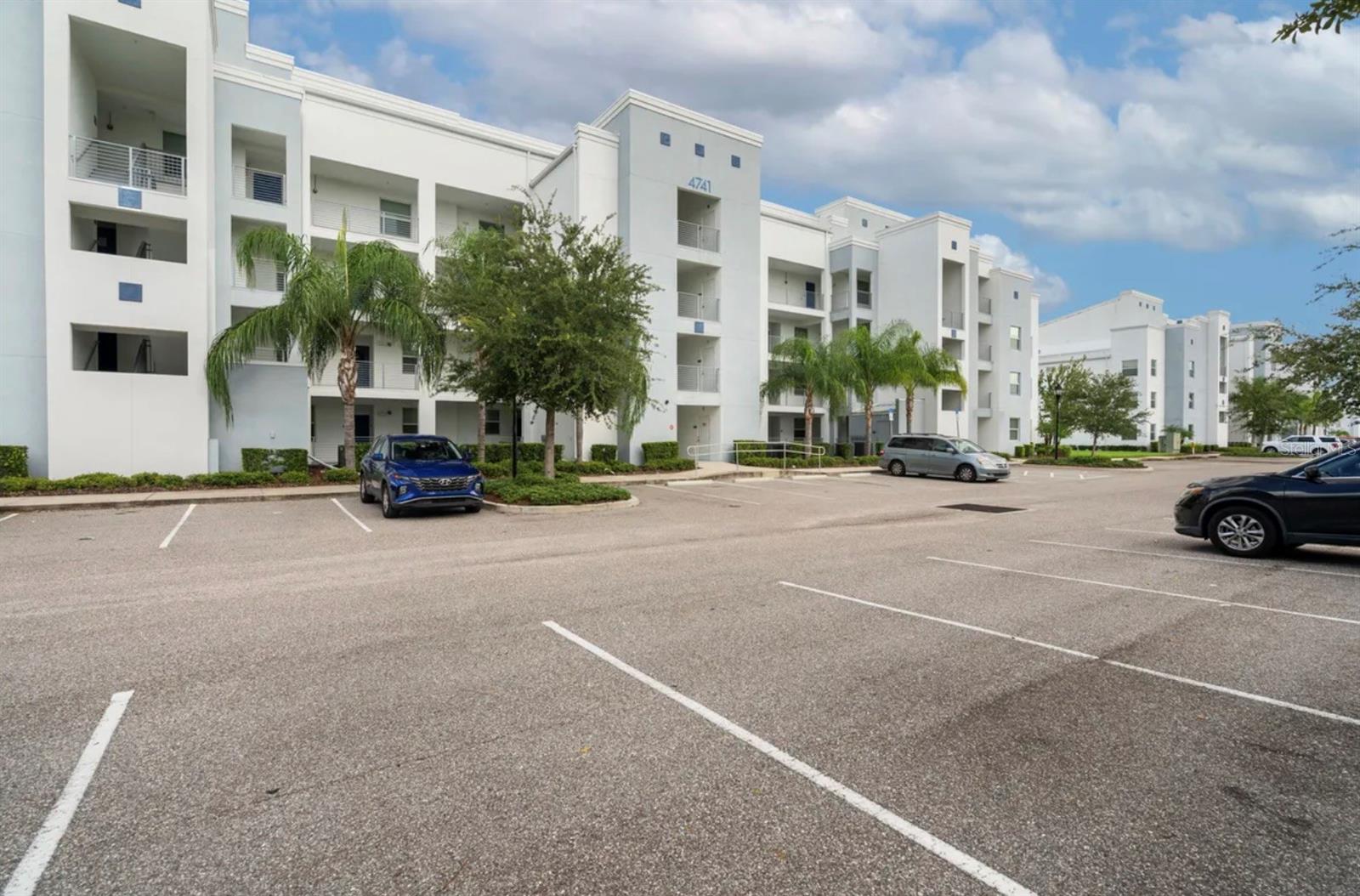 4741 CLOCK TOWER DR #203