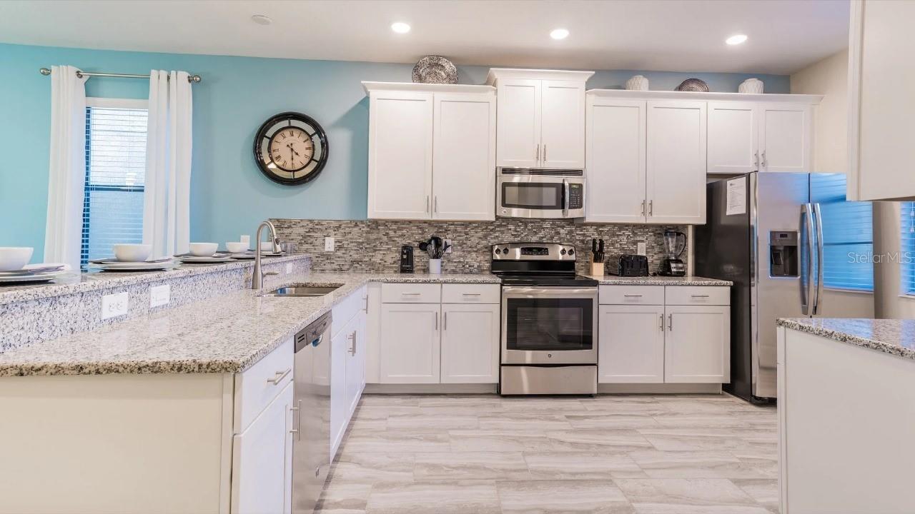 1495 ROLLING FAIRWAYS DR