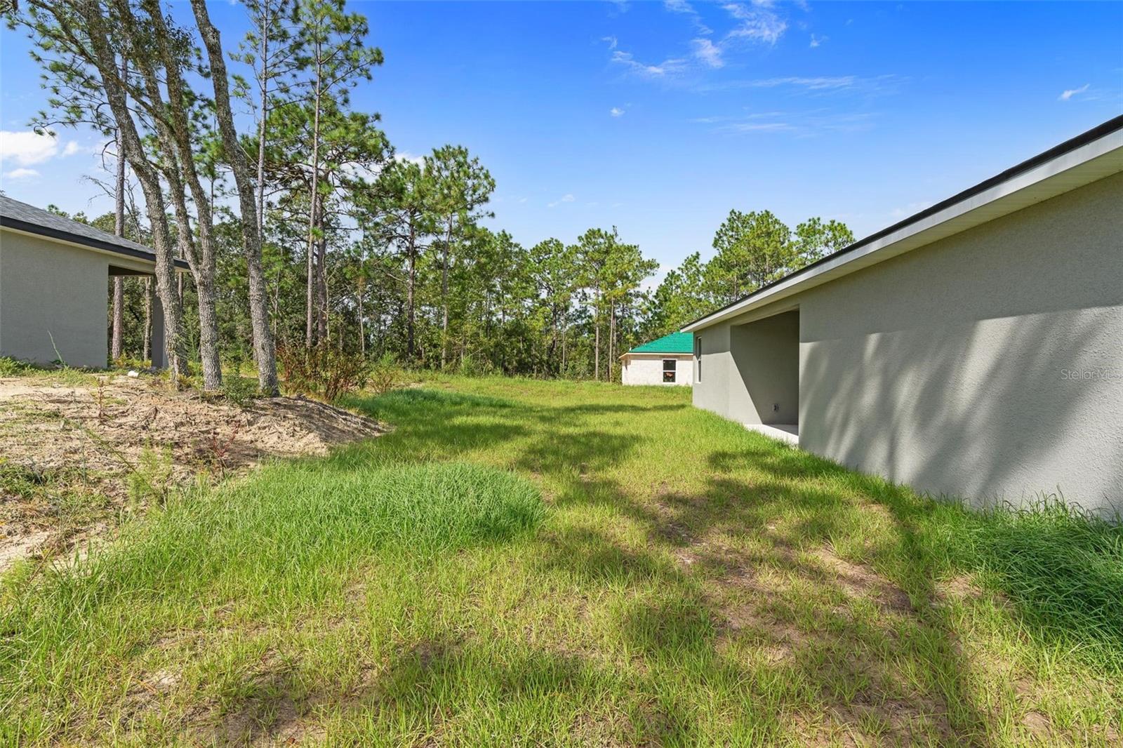 2701 W TRACY CT
