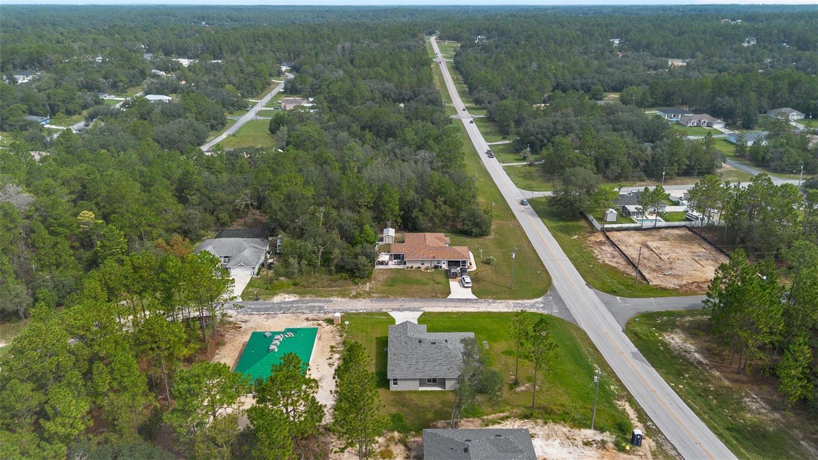 2701 W TRACY CT