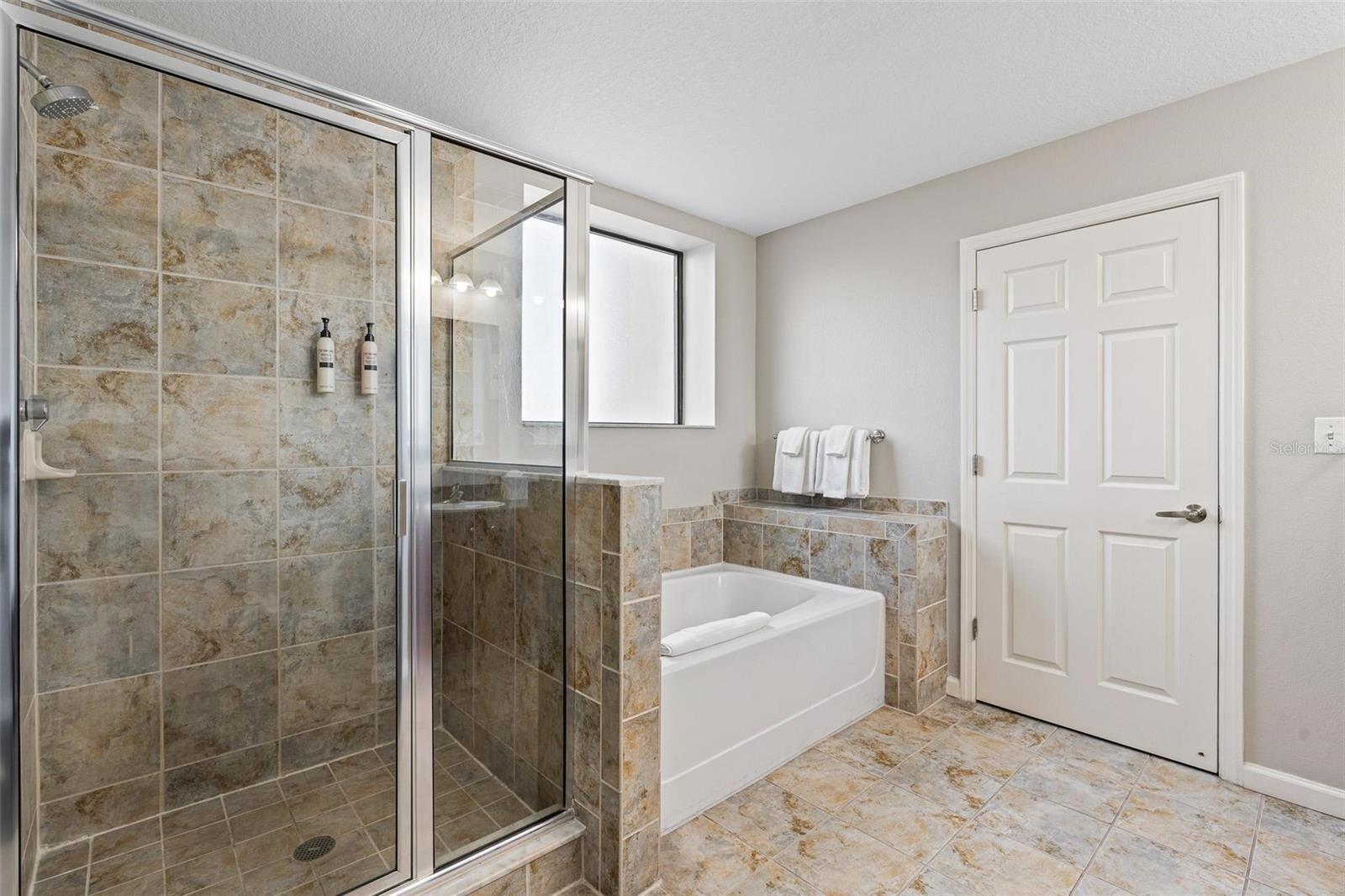 14501 GROVE RESORT AVE #1629