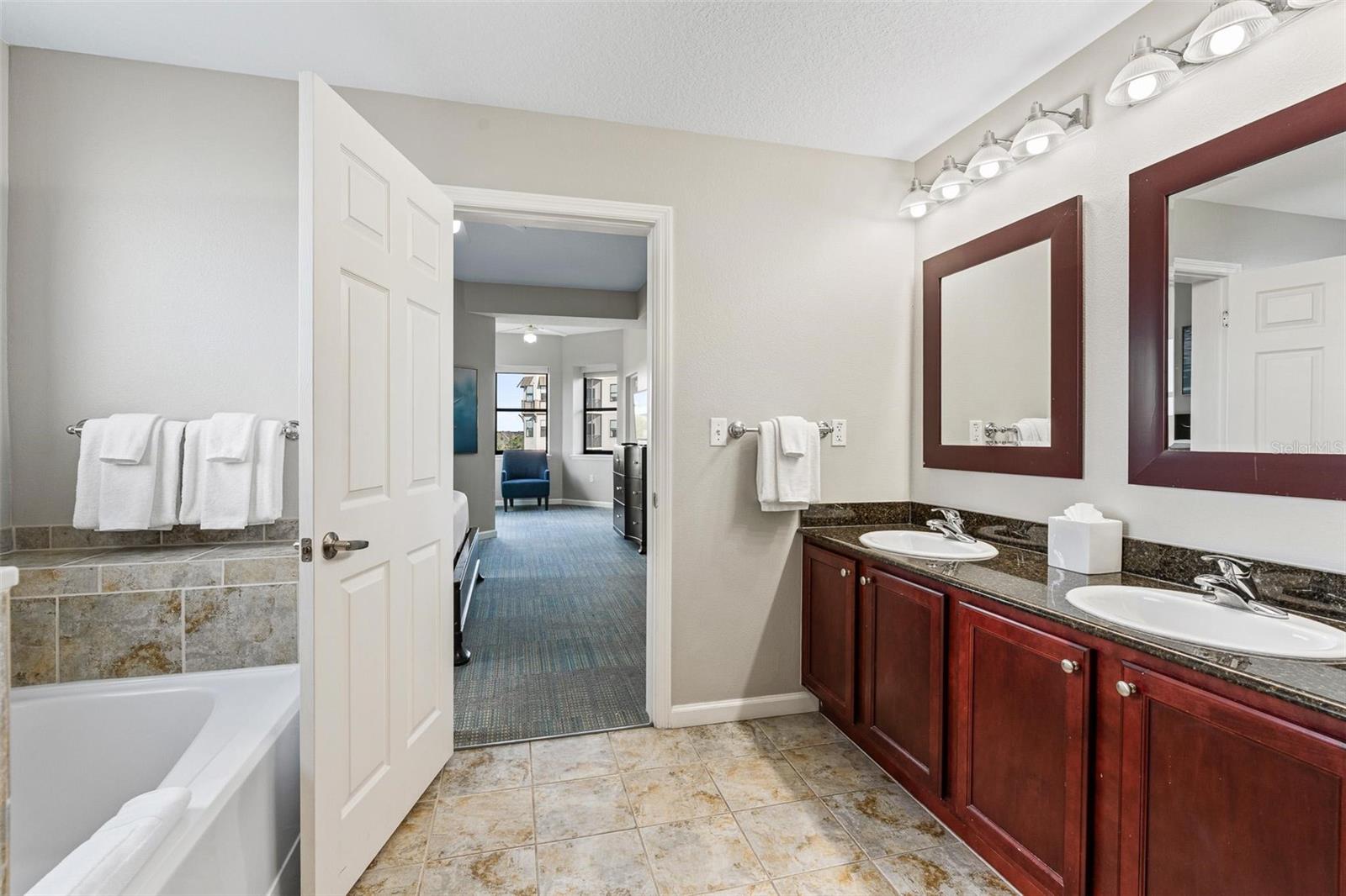 14501 GROVE RESORT AVE #1629