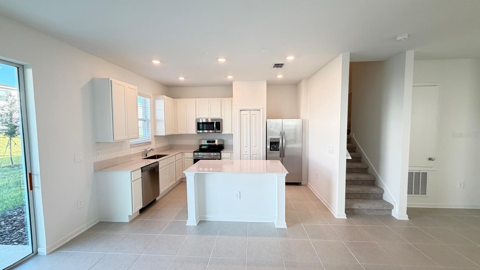 6037 ZEN WAY
