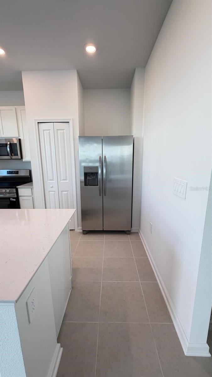 6037 ZEN WAY