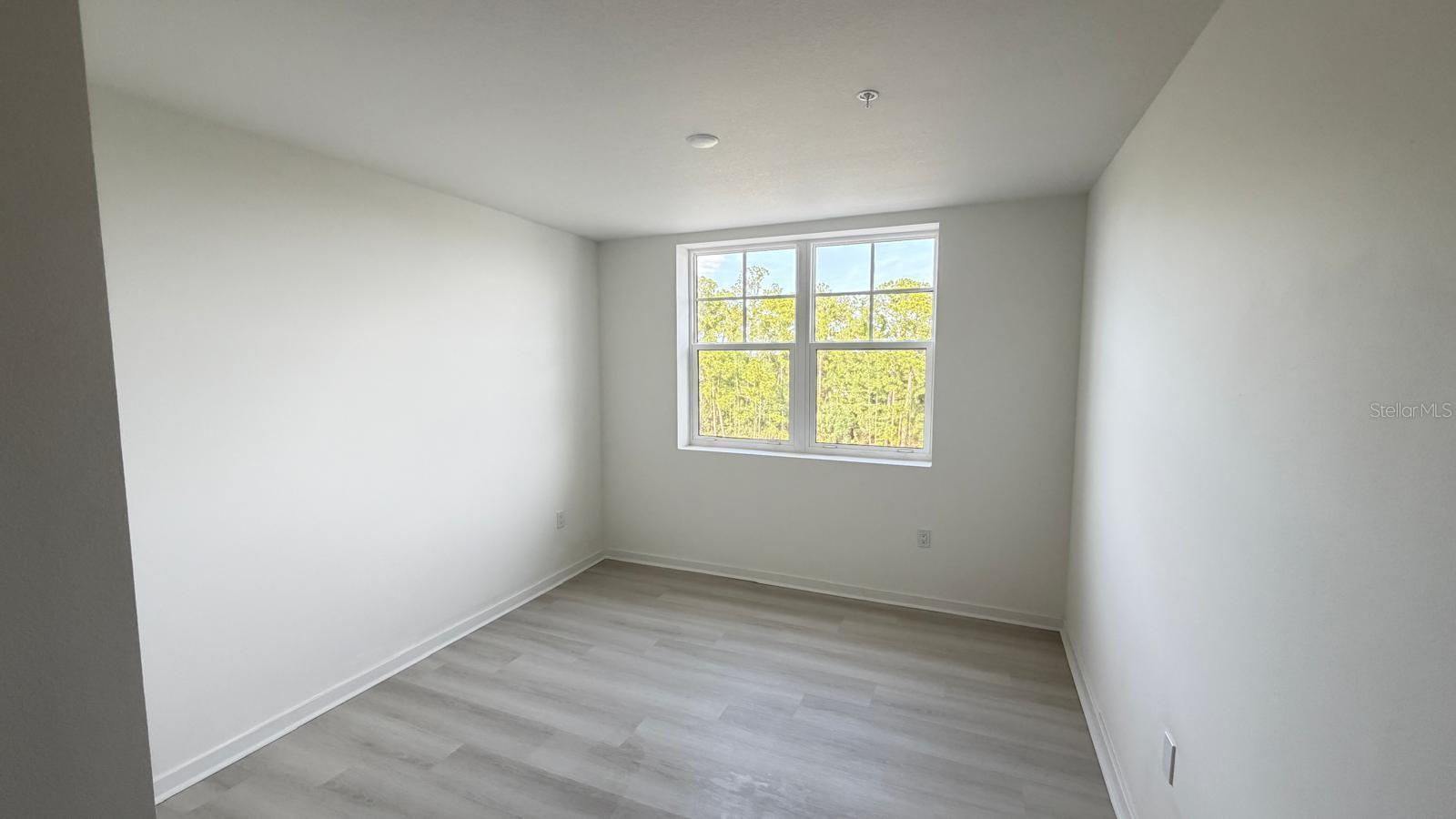 5587 MILLENIA PARK BLVD #518