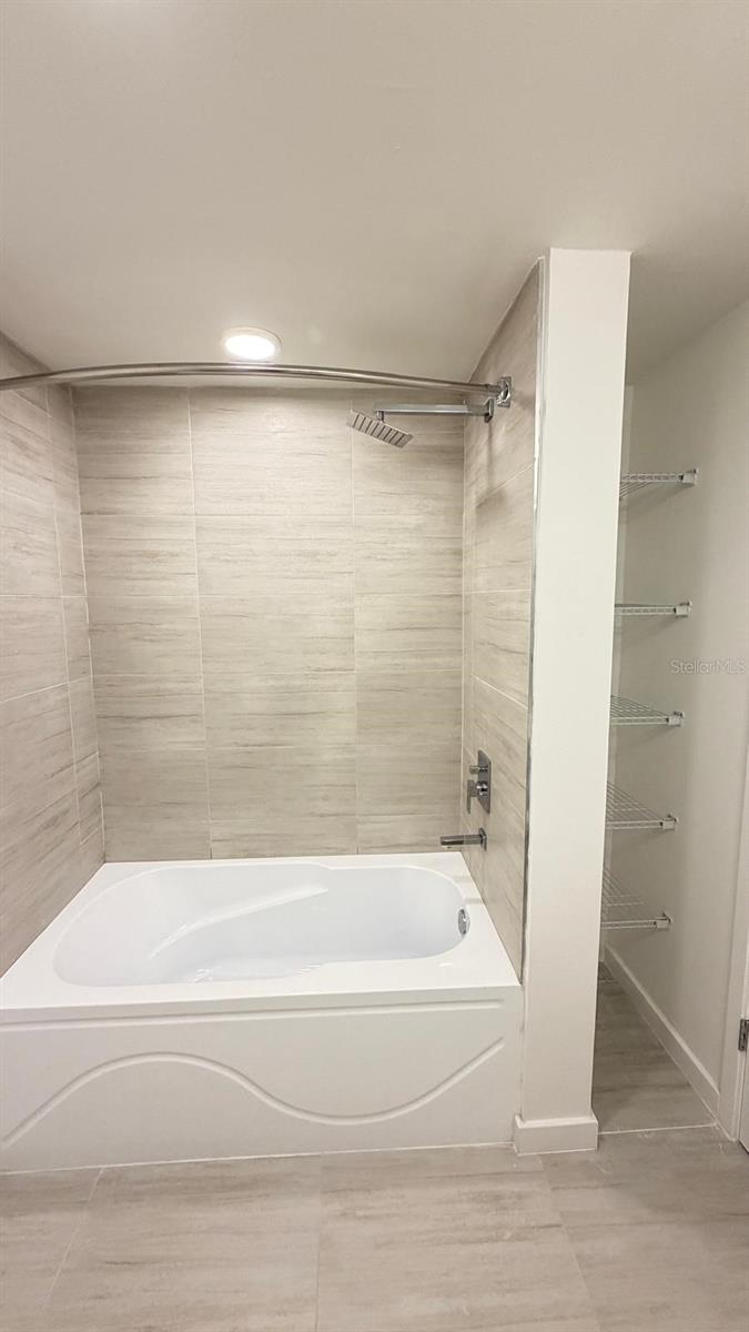 5587 MILLENIA PARK BLVD #418