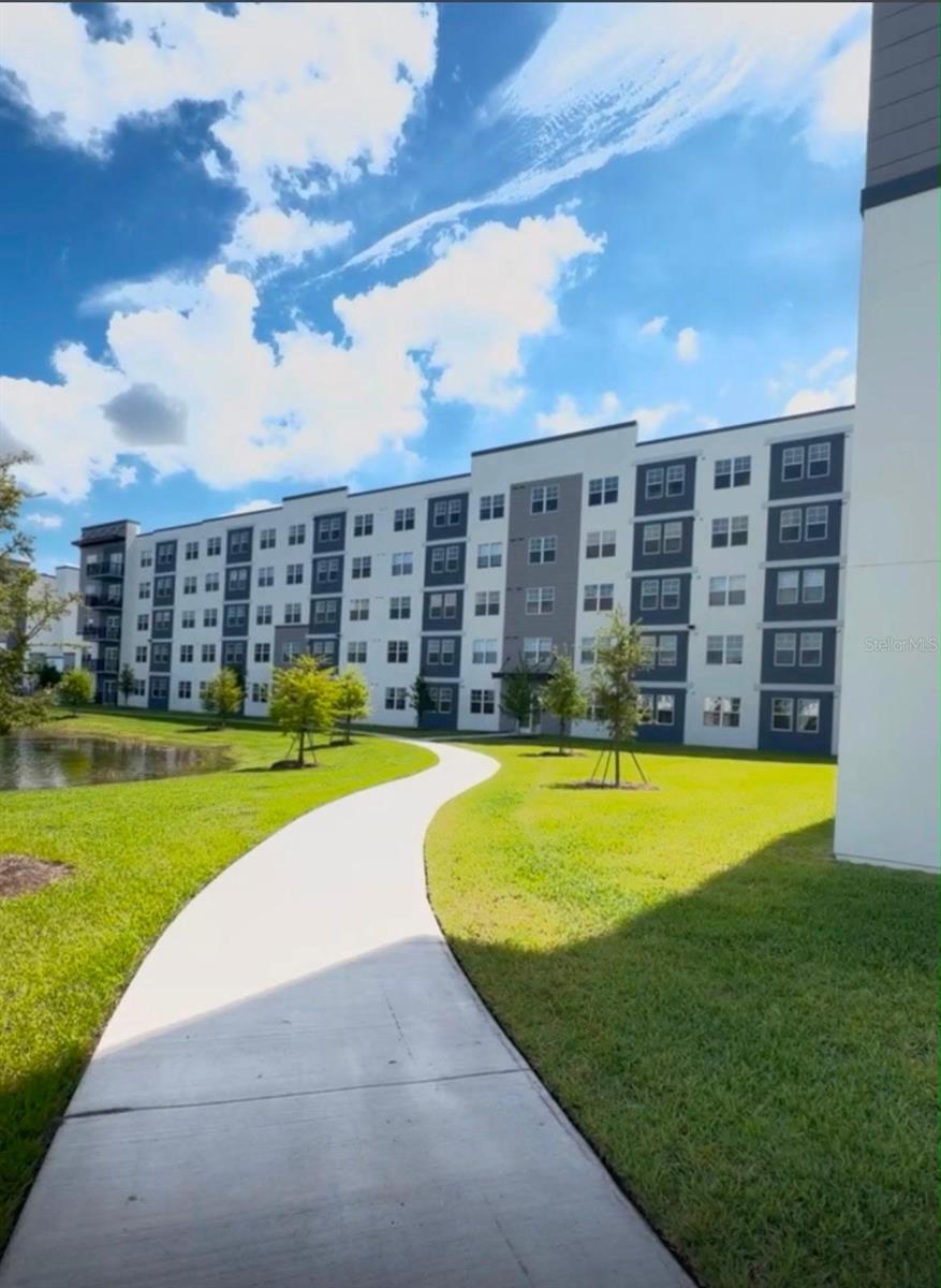 5587 MILLENIA PARK BLVD #418