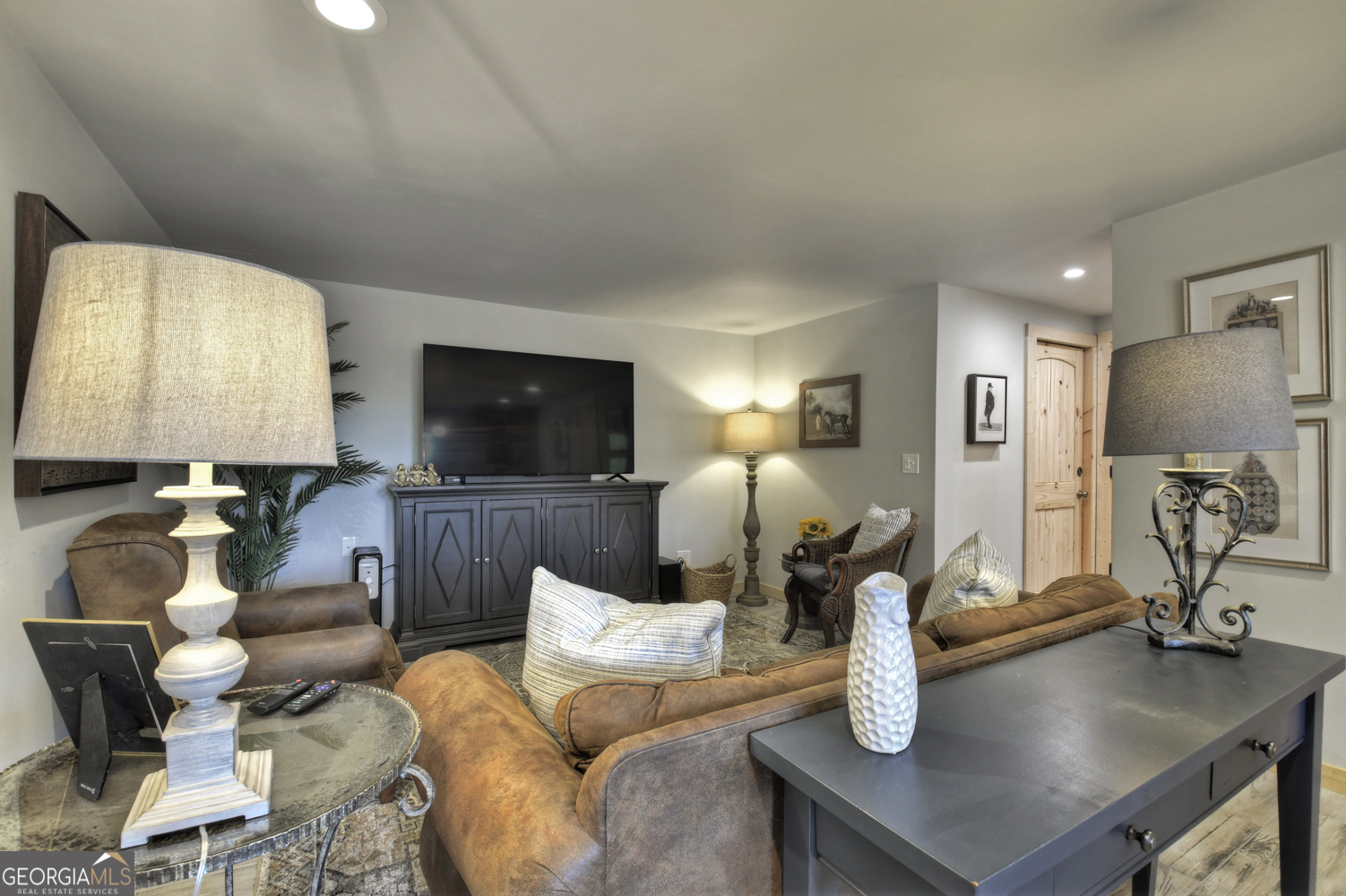54 Channing Hollow