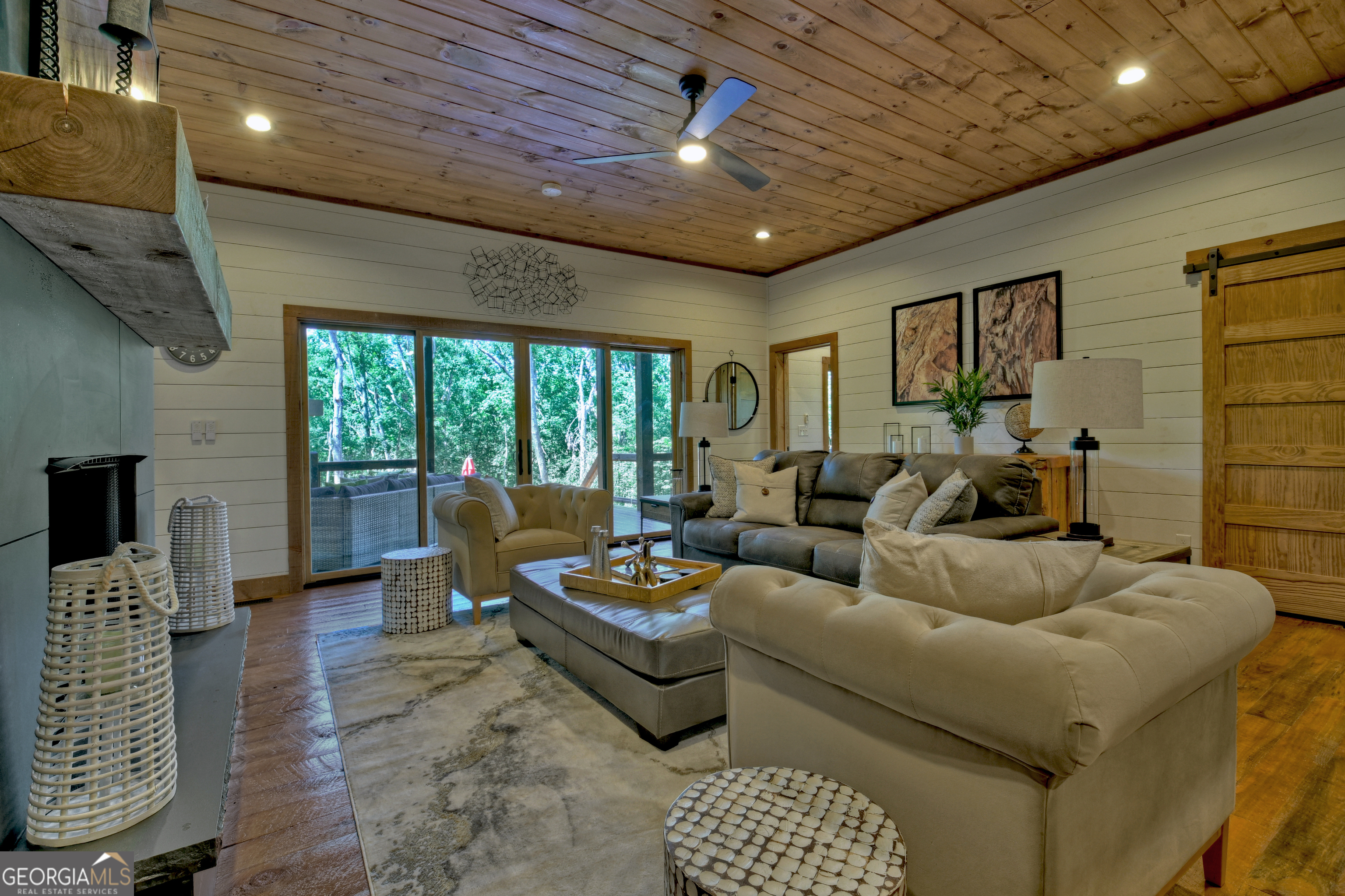 590 Deer Crest Road No Street Suffix