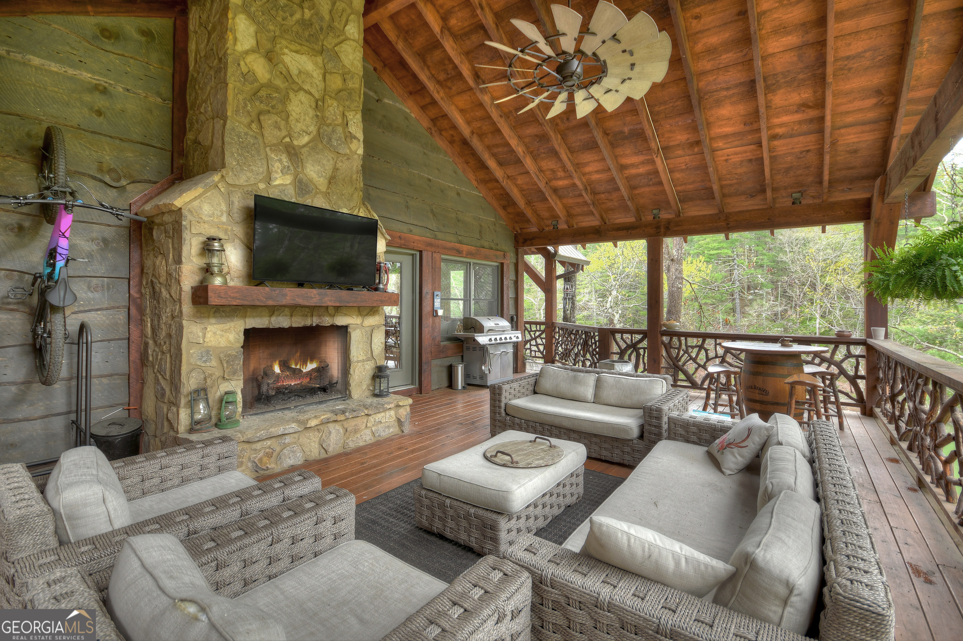 455 Misty Mountain Trail