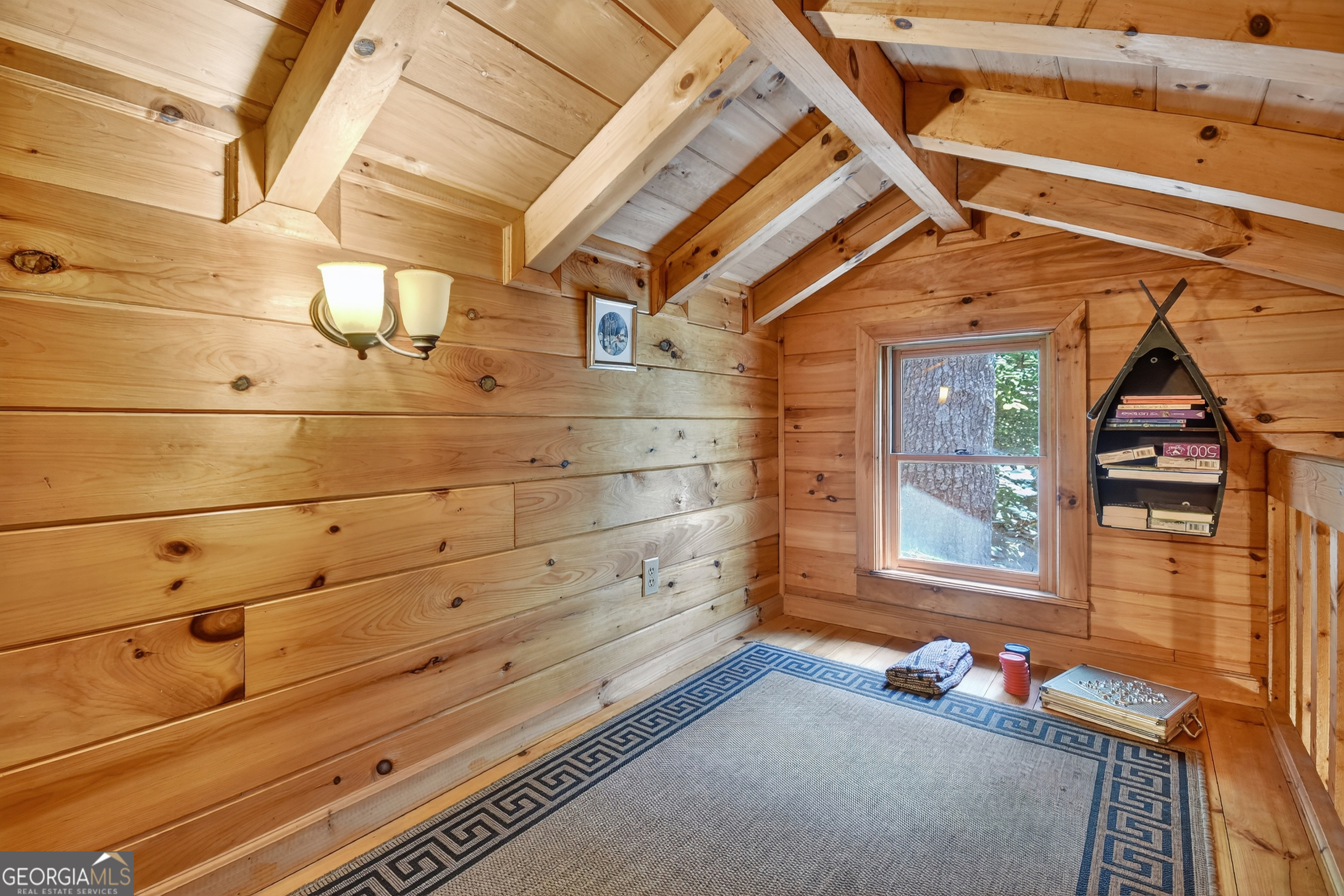 135 Tomahawk Trail
