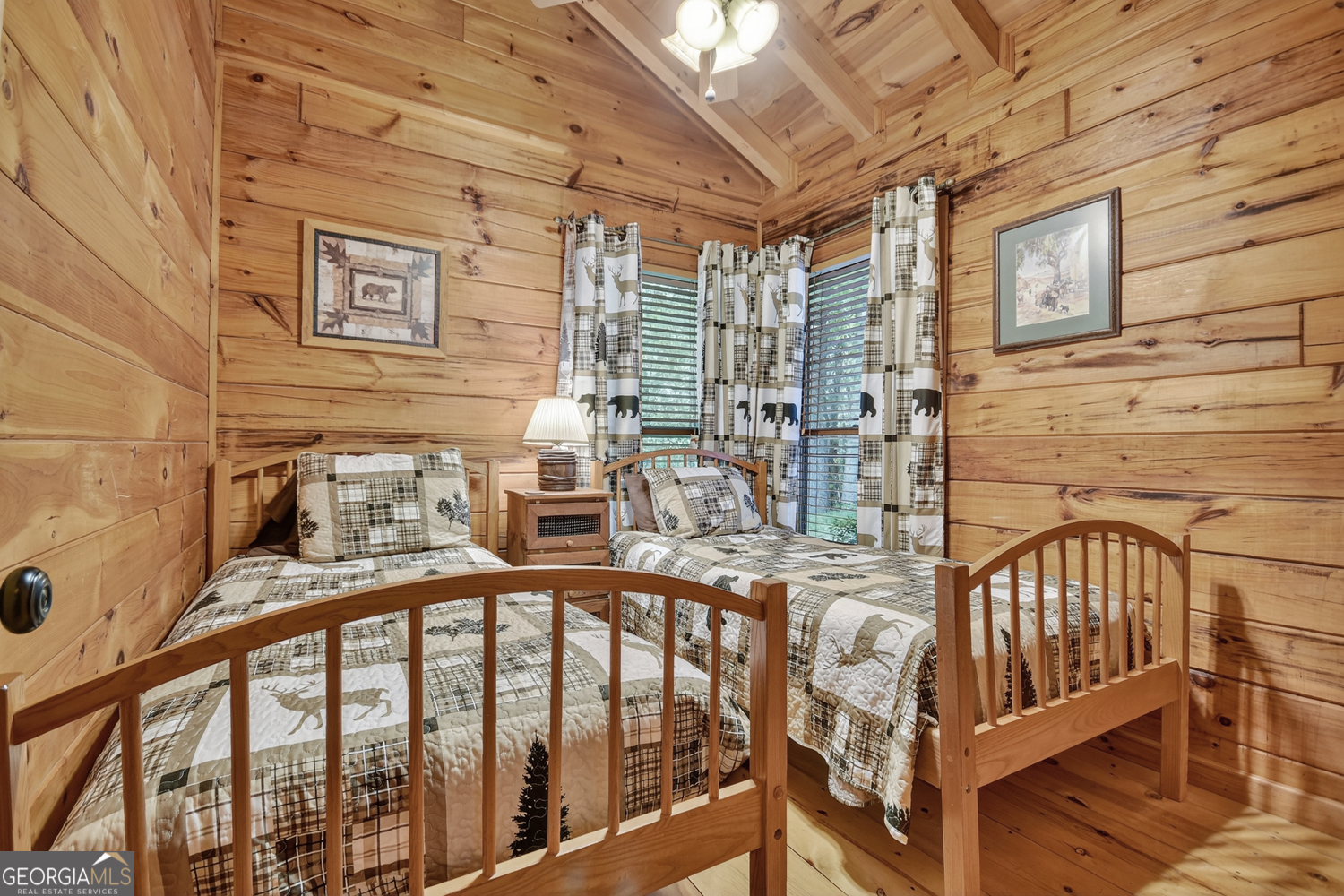 135 Tomahawk Trail