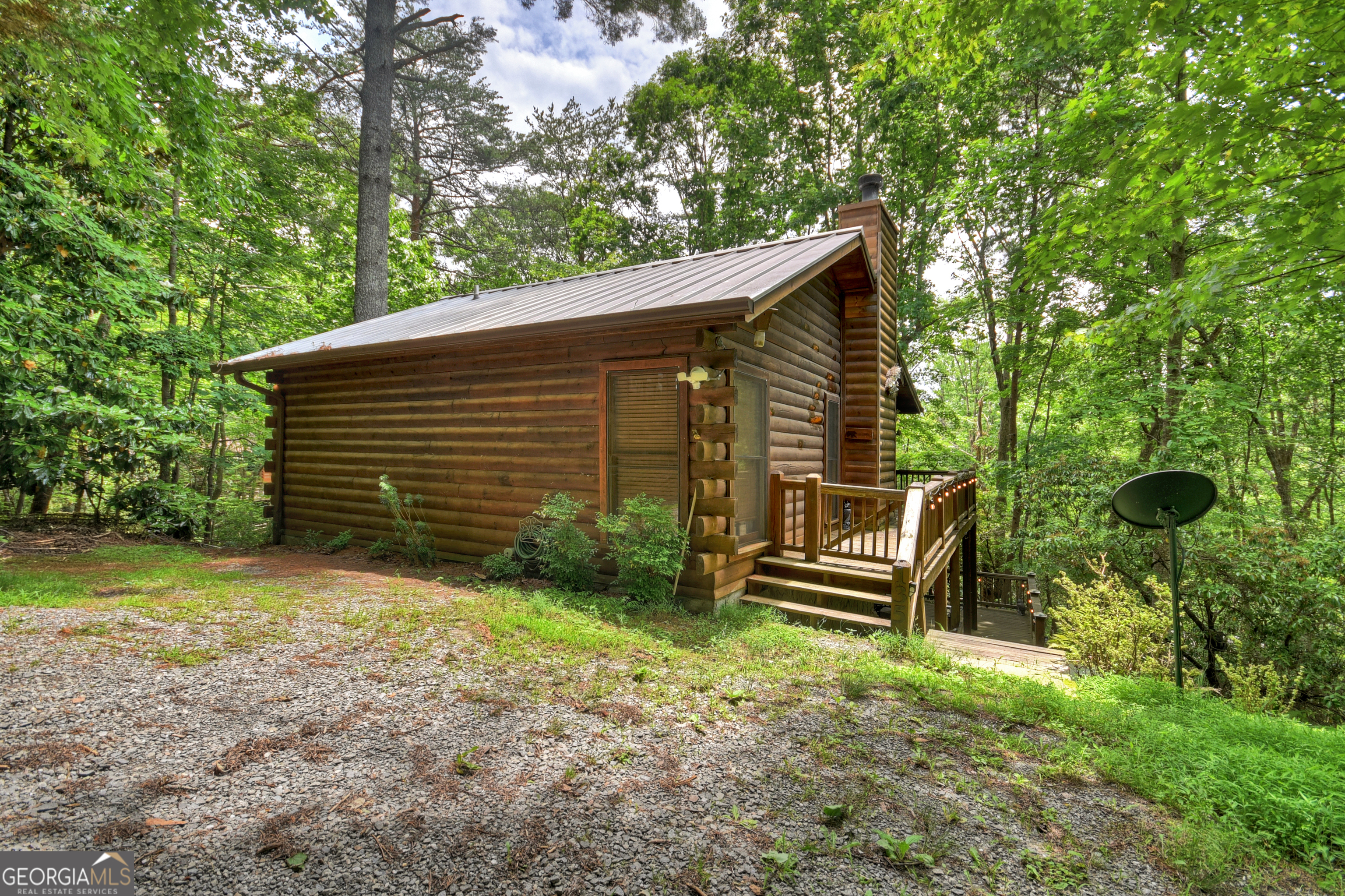 135 Tomahawk Trail