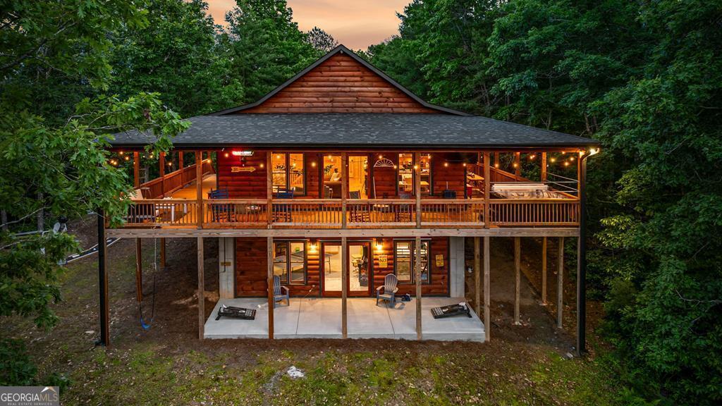 490 Walnut Hills Drive