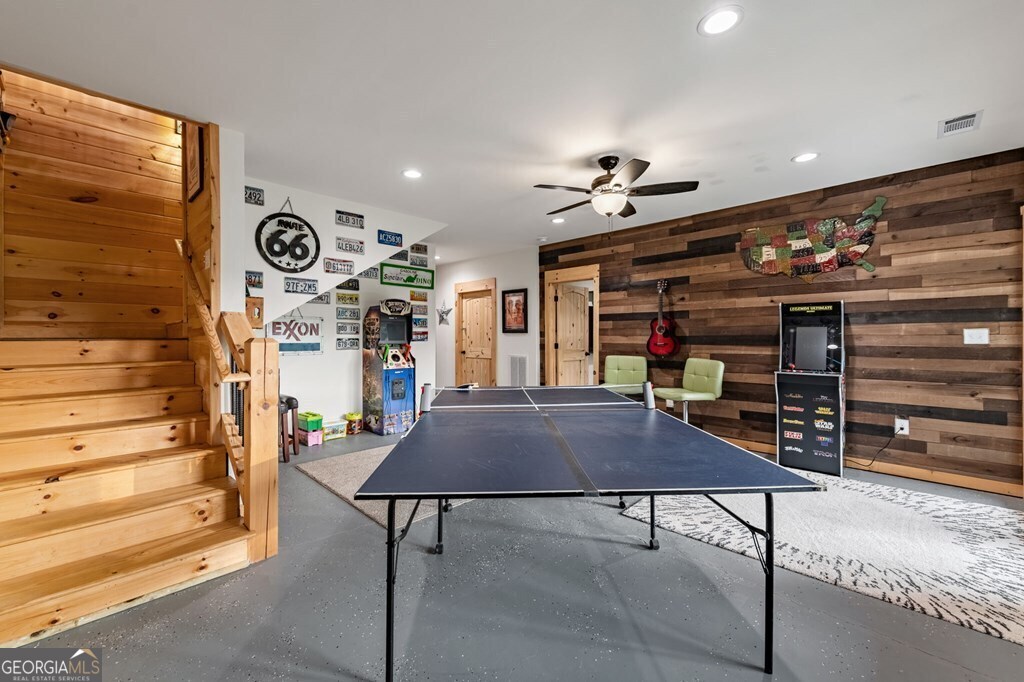 490 Walnut Hills Drive