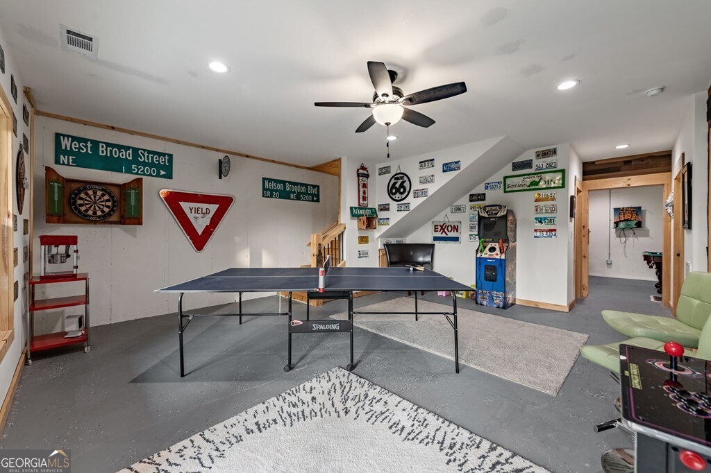 490 Walnut Hills Drive
