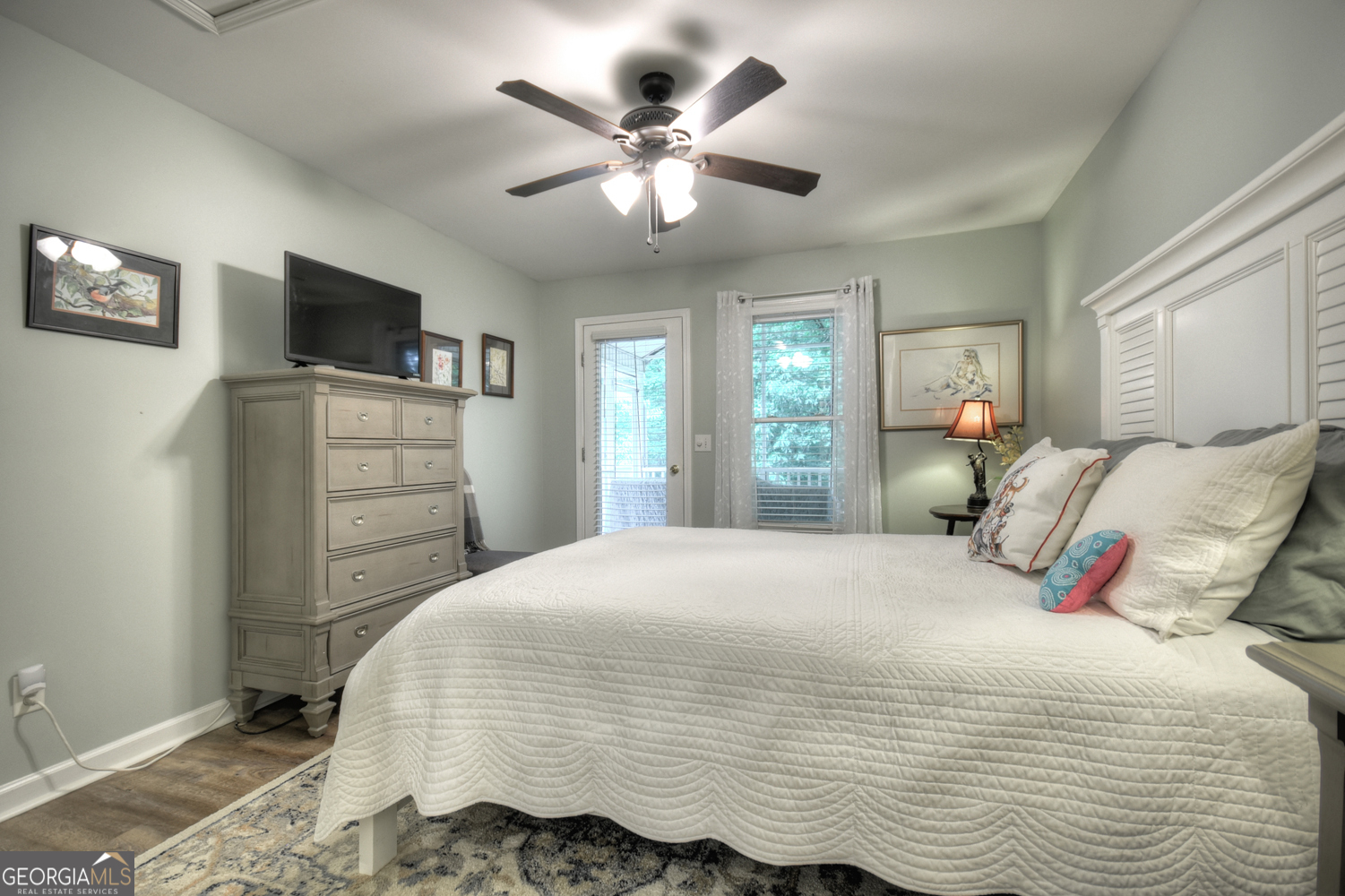 27 Ivy Street # 1113