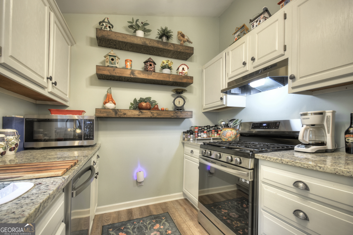 27 Ivy Street # 1113