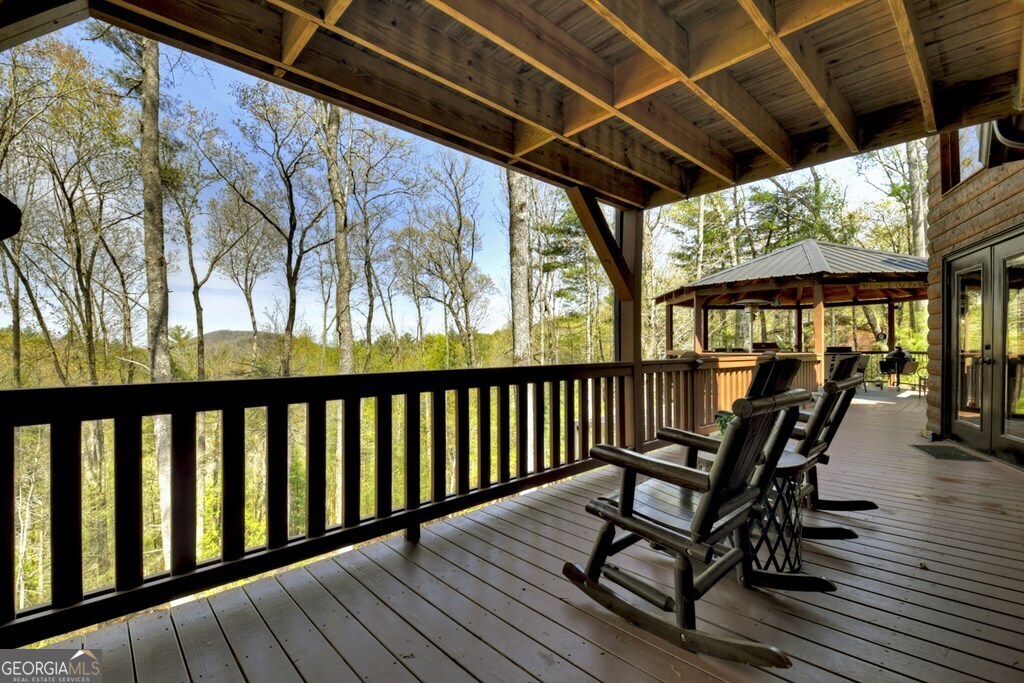 302 Indian Ridge Road