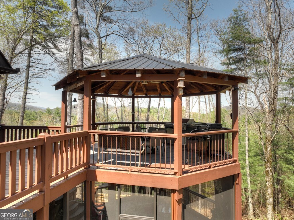 302 Indian Ridge Road